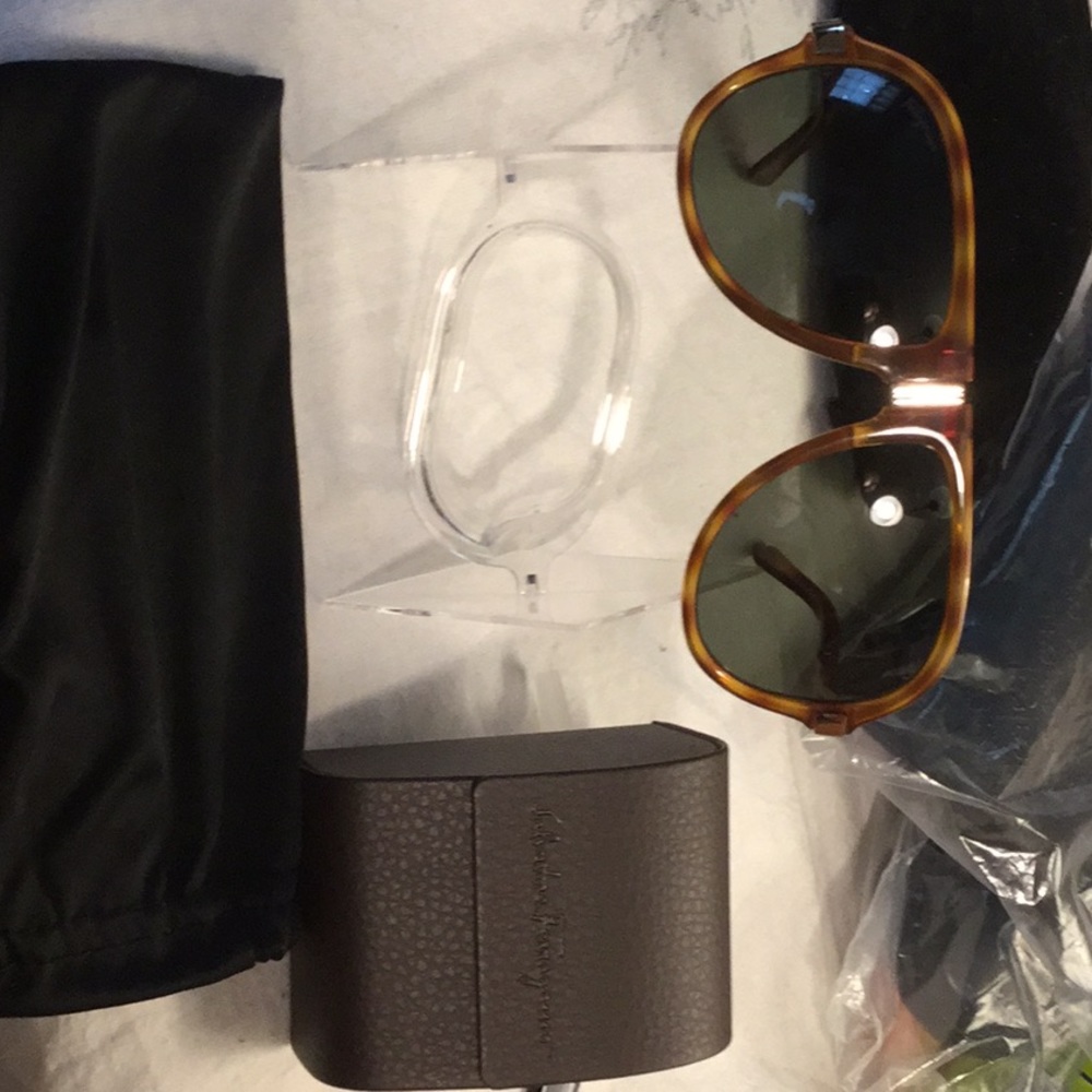 SALVATORE FERRAGAMO sf 662sp polarized made ITALY.